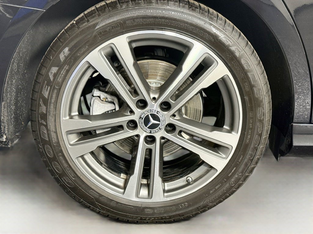 Used 2022 Mercedes-Benz E 350 Sedan w/ Driver Assistance Package image 31