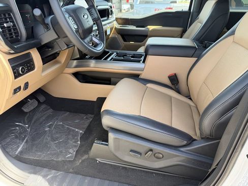 New 2026 Ford F250 Lariat w/ Lariat Premium Package AWD/4WD image 27