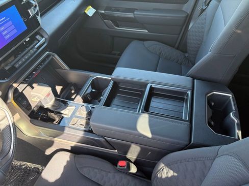 New 2026 Toyota Tundra SR5 AWD/4WD image 17