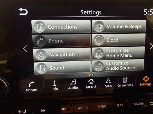 Used 2025 Nissan Pathfinder SL AWD/4WD image 37