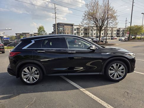 Used 2021 INFINITI QX50 Sensory image 5