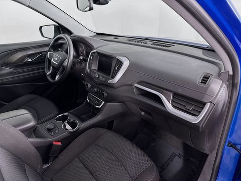 Used 2024 GMC Terrain SLE w/ Driver Convenience Package image 36