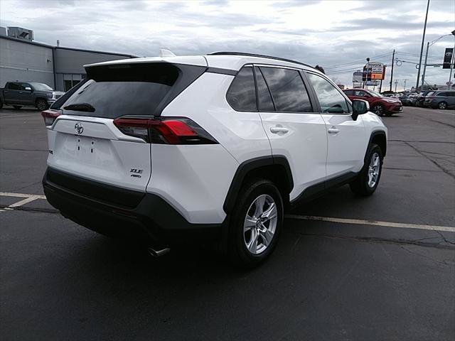 Certified 2019 Toyota RAV4 XLE w/ Convenience Package AWD/4WD image 7