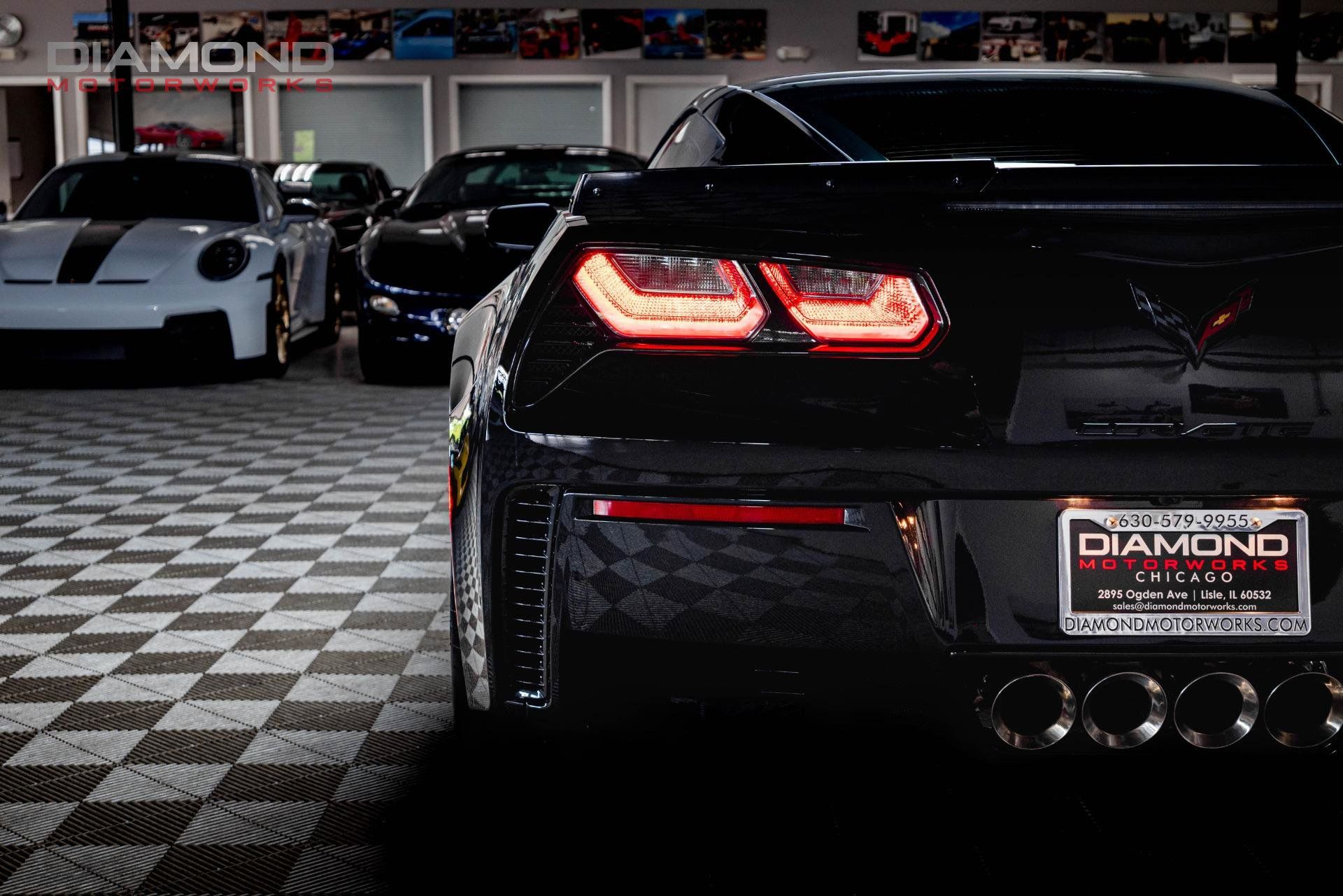 Used 2015 Chevrolet Corvette Z06 w/ 3LZ Preferred Equipment Group RWD image 59