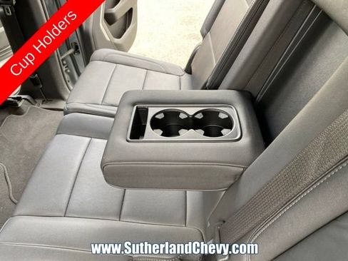 Used 2025 Chevrolet Tahoe LT AWD/4WD image 38