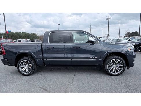 New 2026 RAM 1500 Tungsten w/ Trailer Tow Group AWD/4WD image 4