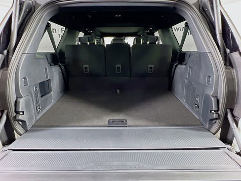 New 2026 Ford Expedition Max Platinum AWD/4WD image 15
