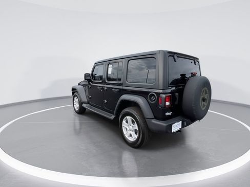 Used 2021 Jeep Wrangler Unlimited Sport AWD/4WD image 6