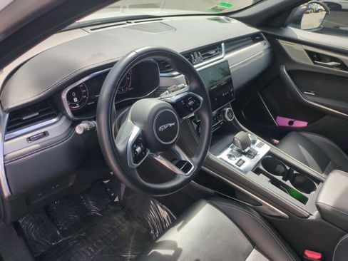 Used 2024 Jaguar F-PACE R-Dynamic S image 16