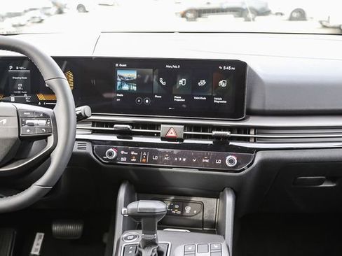 New 2026 Kia Sportage EX FWD image 15