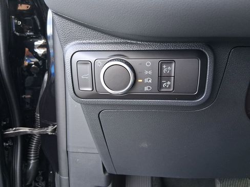 New 2026 Ford Explorer Active AWD/4WD image 22