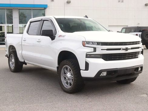 Used 2020 Chevrolet Silverado 1500 RST w/ All-Star Edition image 3