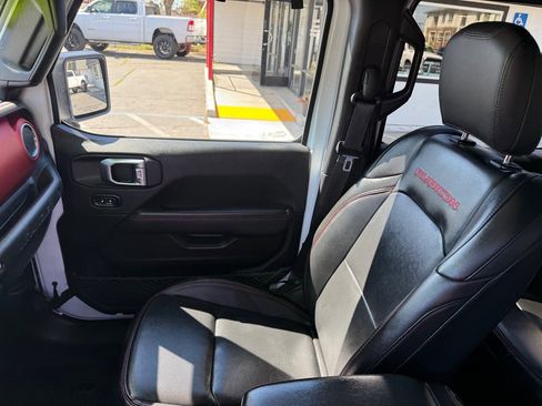 Used 2021 Jeep Wrangler Unlimited Rubicon image 11