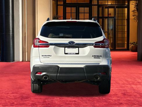 Used 2022 Subaru Ascent Limited w/ Technology Package image 11