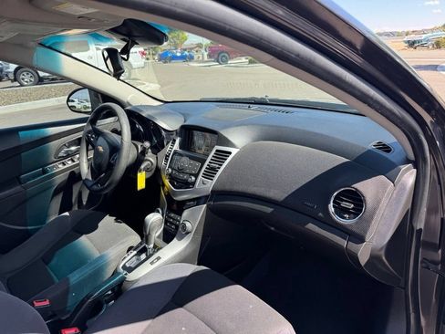 Used 2015 Chevrolet Cruze LT w/ RS Package FWD image 44
