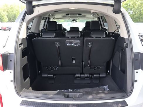 Certified 2026 Honda Odyssey Elite image 12