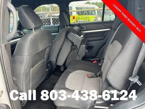 Used 2018 Ford Explorer XLT w/ Equipment Group 201A FWD image 8