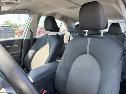 Used 2023 Toyota Camry LE FWD image 7