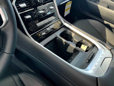 New 2026 Nissan Armada SV image 11