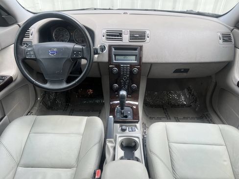 Used 2005 Volvo S40 2.4i image 13