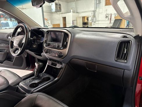 Used 2016 Chevrolet Colorado Z71 AWD/4WD image 42