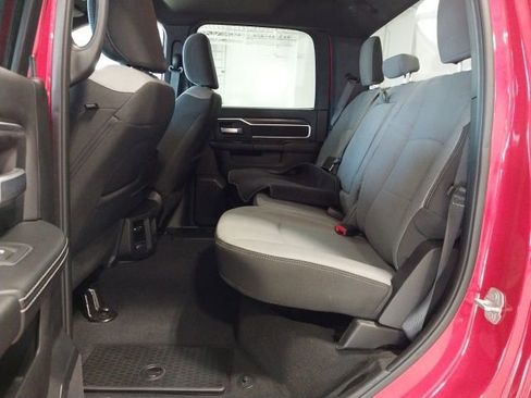 Used 2024 RAM 2500 Big Horn w/ Bed Utility Group image 9