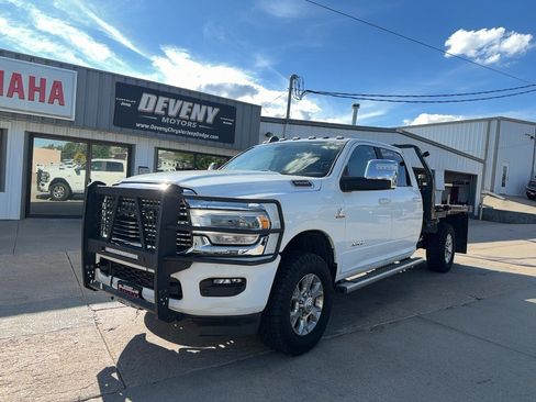 Used 2023 RAM 3500 Laramie AWD/4WD image 2