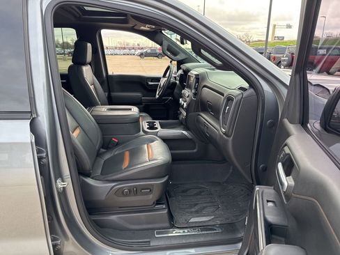 Used 2019 GMC Sierra 1500 AT4 w/ AT4 Premium Package image 13