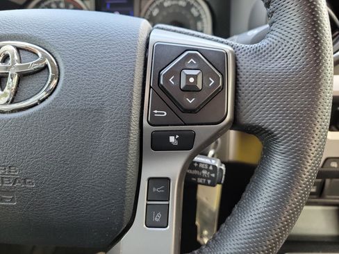 Used 2020 Toyota Tacoma SR5 image 27