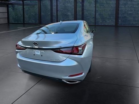New 2025 Lexus ES 350 w/ Premium Package FWD image 7