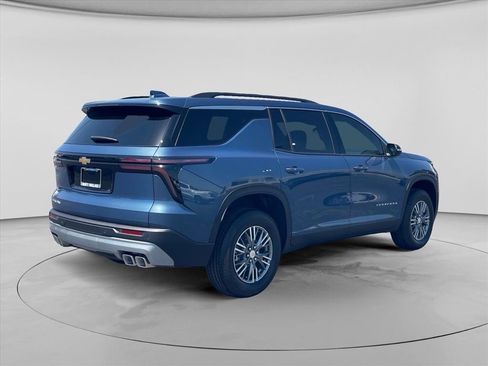 New 2026 Chevrolet Traverse LT FWD image 7