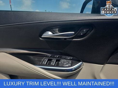 Used 2019 Cadillac XT4 Luxury FWD image 16