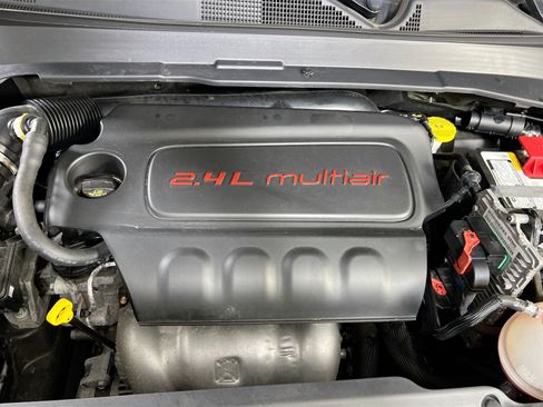 Used 2022 Jeep Compass Trailhawk w/ Trailhawk Convenience Group AWD/4WD image 28