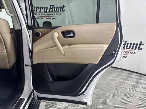 Used 2023 Nissan Armada SL w/ Cargo Package AWD/4WD image 29