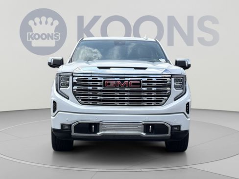 Used 2025 GMC Sierra 1500 Denali w/ Denali Reserve Package AWD/4WD image 11