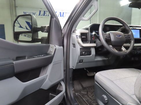 Used 2025 Ford F250 XL w/ STX Appearance Package AWD/4WD image 43