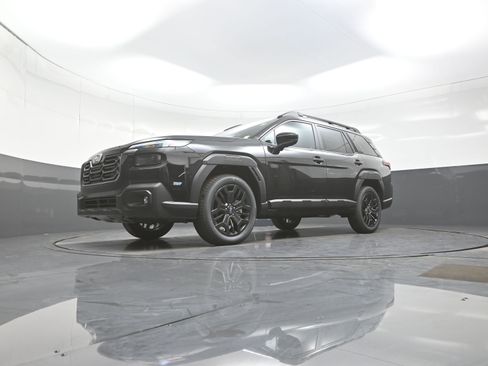 New 2026 Subaru Outback Limited XT AWD/4WD image 11