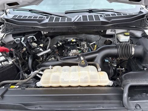 Used 2023 Ford F150 Lariat w/ Trailer Tow Package image 34