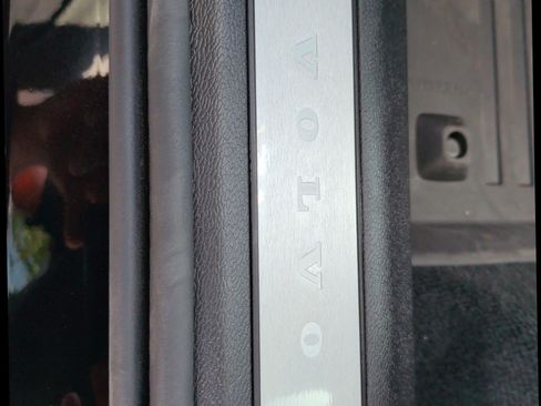 Used 2026 Volvo XC60 B5 Ultra w/ Protection Package Premier AWD/4WD image 36