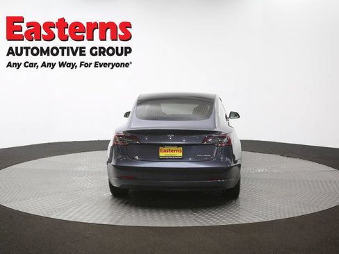 Used 2020 Tesla Model 3 Long Range AWD/4WD image 31