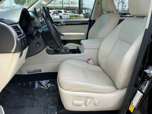Certified 2023 Lexus GX 460 Luxury w/ Accessory Package AWD/4WD image 13