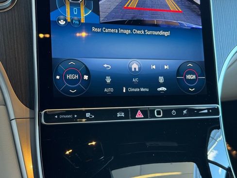 Certified 2025 Mercedes-Benz GLC 300 image 32