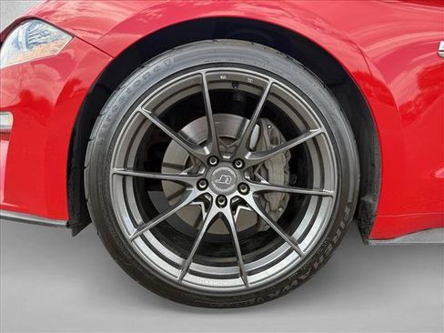 Used 2019 Ford Mustang GT Premium RWD image 20