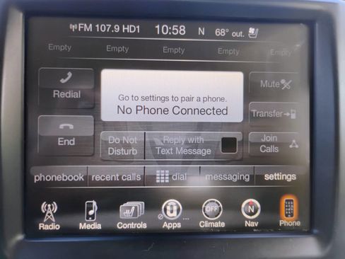 Used 2015 RAM 1500 Laramie w/ Convenience Group image 12