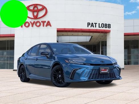 Used 2026 Toyota Camry XSE w/ Premium Plus Package FWD image 1