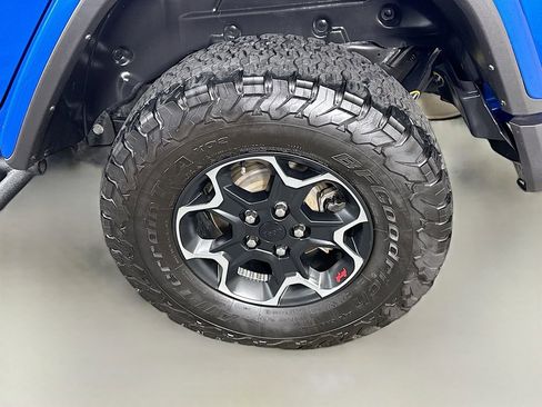 Used 2023 Jeep Wrangler Unlimited Rubicon image 35