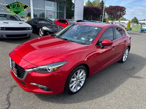 Used 2017 MAZDA MAZDA3 Grand Touring w/ Premium Equipment Package FWD image 1