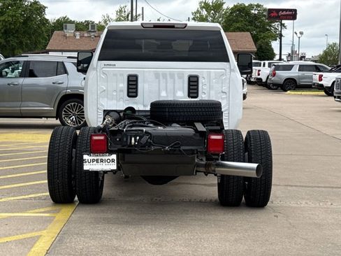 New 2026 GMC Sierra 3500 Pro w/ Convenience Package AWD/4WD image 4
