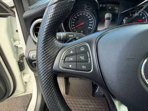 Used 2019 Mercedes-Benz GLC 43 AMG 4MATIC image 20