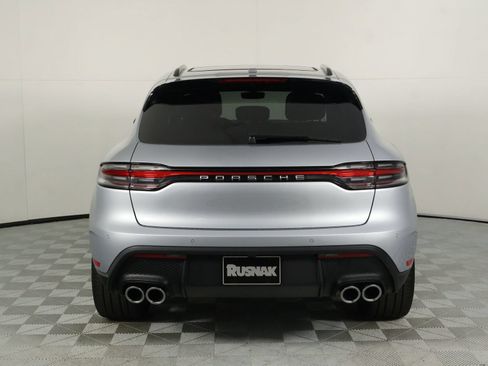 Certified 2026 Porsche Macan AWD/4WD image 6